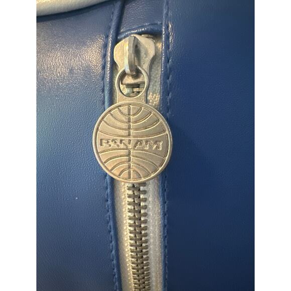 PAN AM "SECRET AGENT RELOADED" BAG CERTIFIED Vintage STYLE Pan am BLUE - Picture 6 of 8